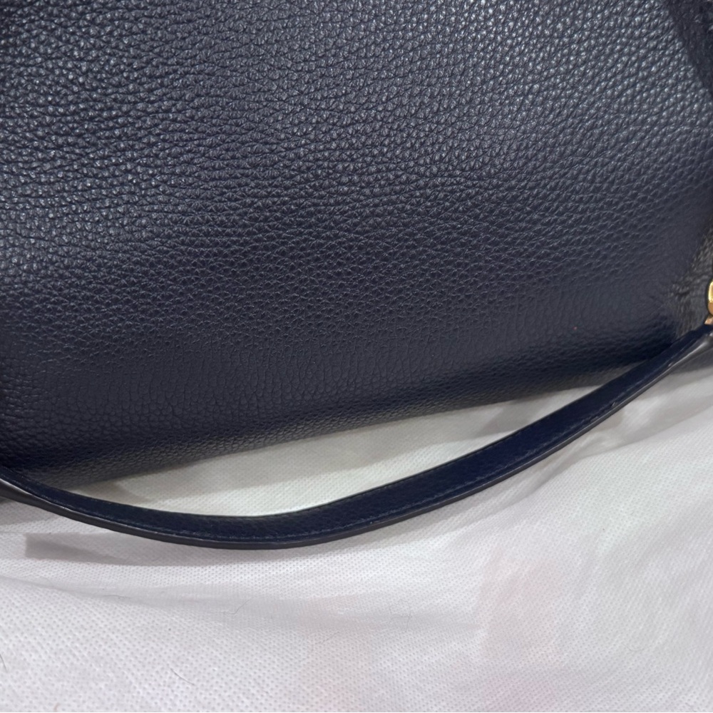 Tory Burch Navy Pebbled Leather Chain-Handle Shoulder Bag with Gold Hardware - Picture 3 of 9